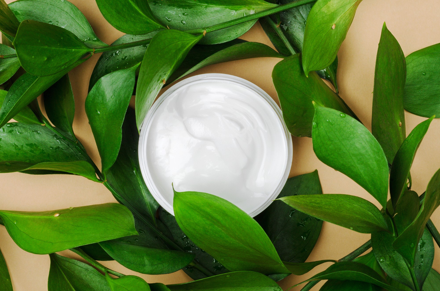 Tratamentos com produtos orgânicos: benefícios para o cabelo e o planeta